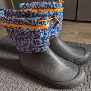 Kids Bogs Waterproof Boots - Black and Blue